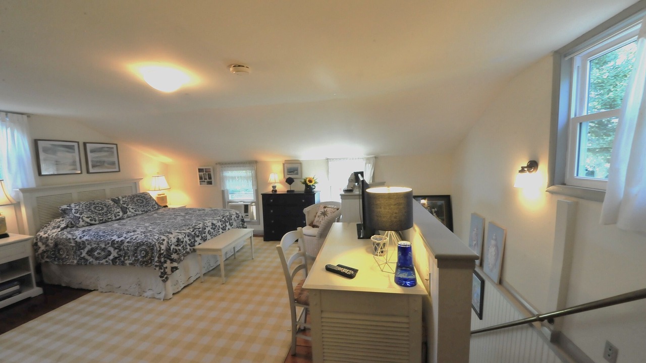 Photo of Bedroom in Rock Hall