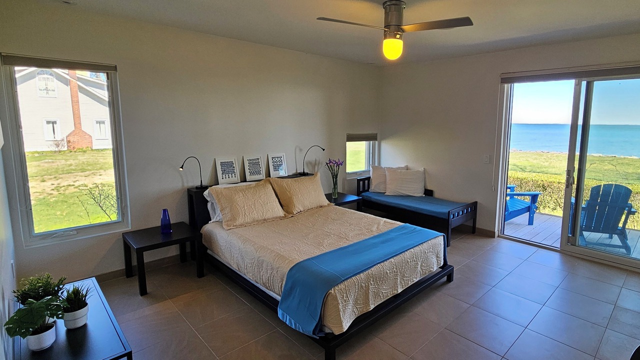 Photo of Bedroom in North Beach