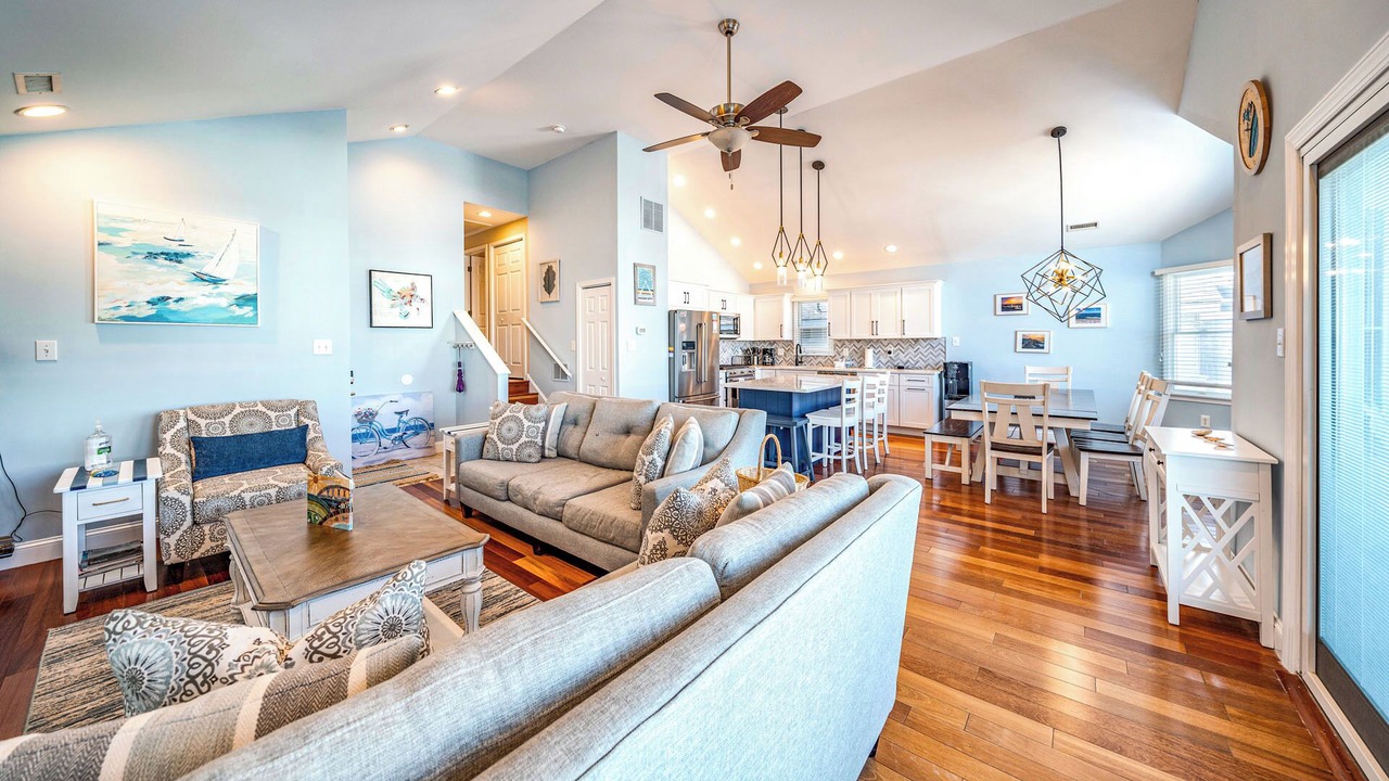Photo of Livingroom in North End