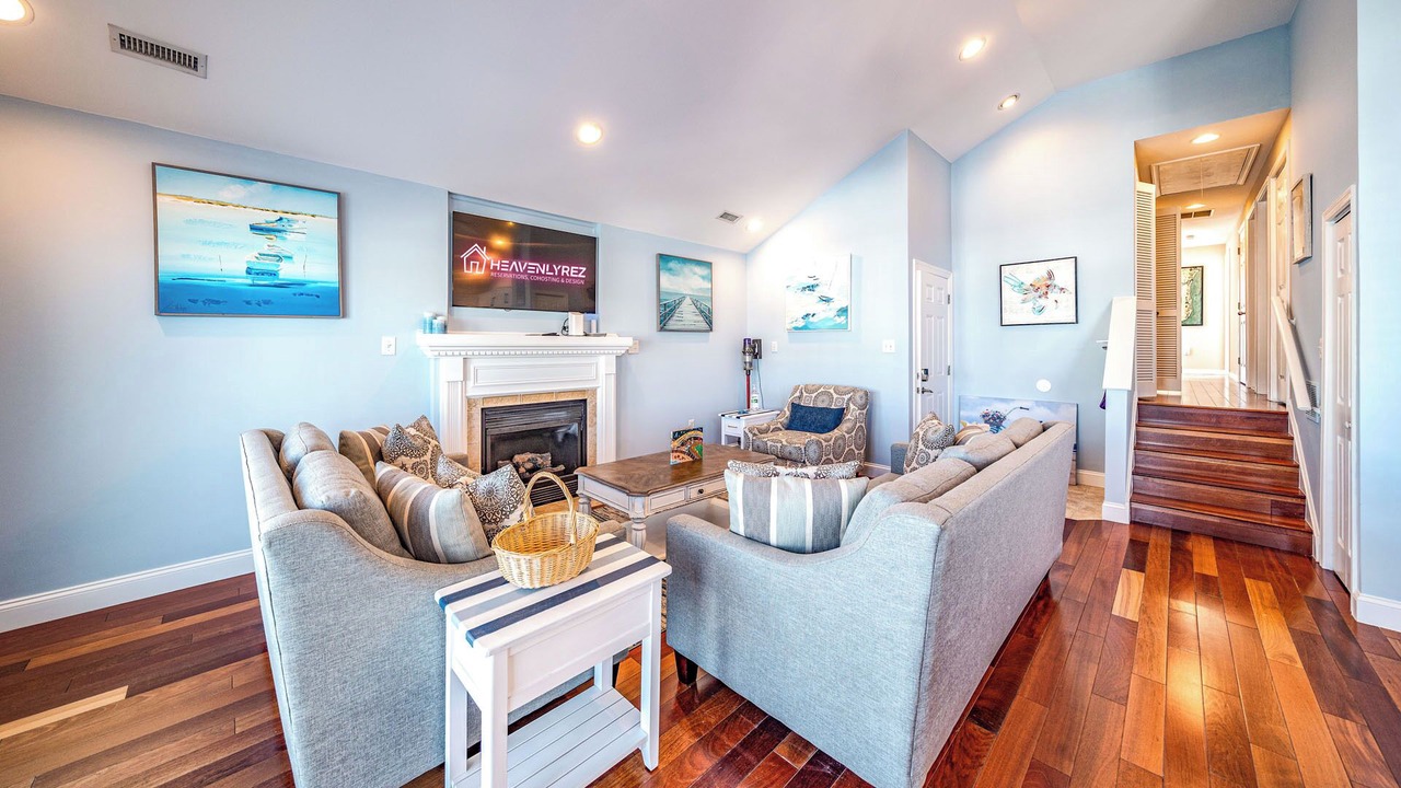 Photo of Livingroom in North End