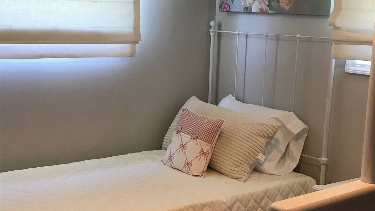 Photo of Bedroom in Accident
