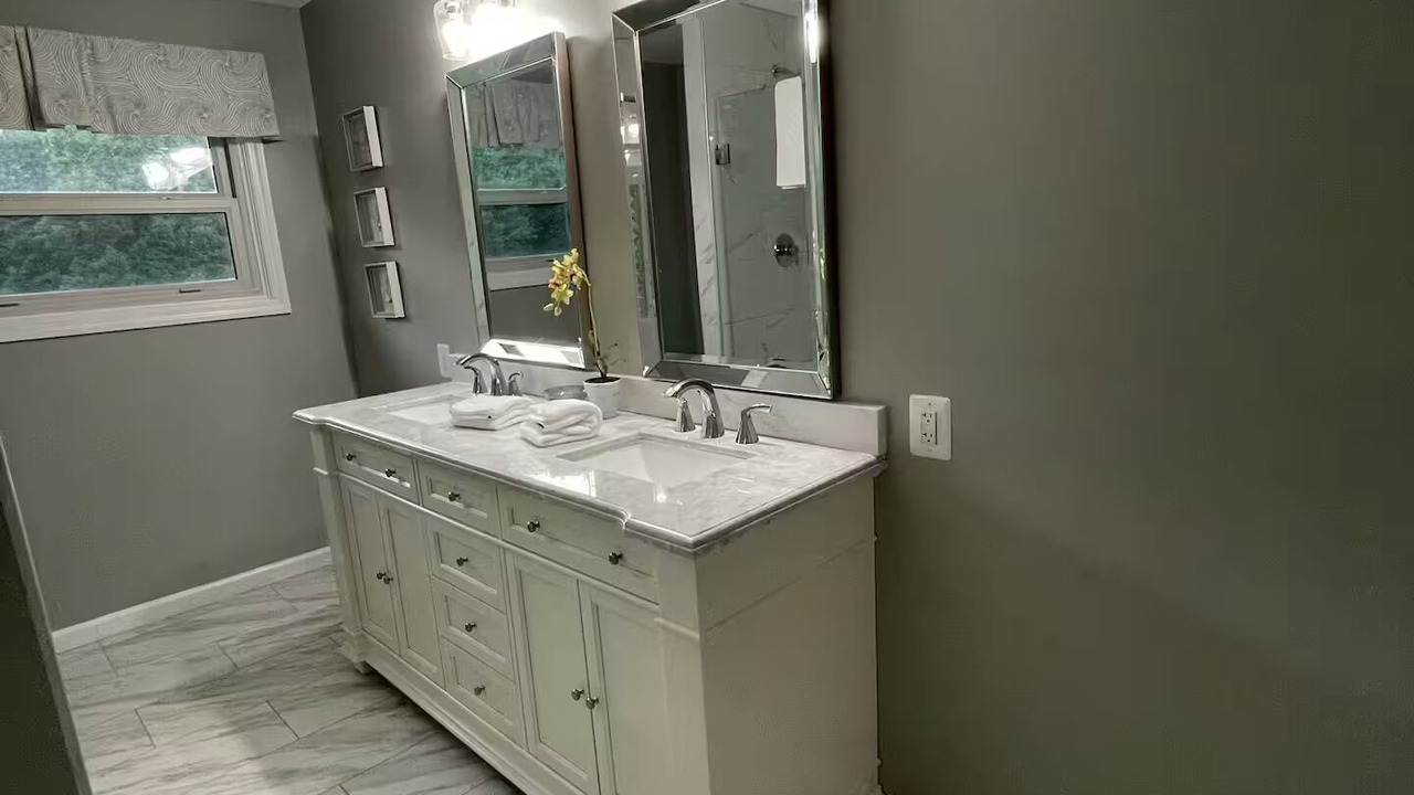 Photo of Bathroom in Accident