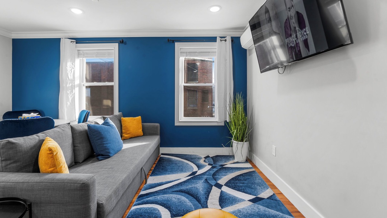 Photo of Livingroom in Harrison