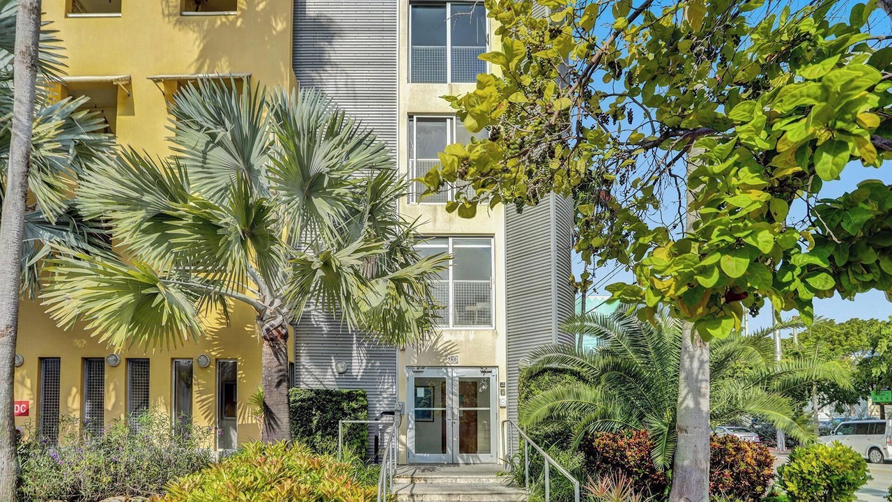 Photo of Outdoor in South Pointe