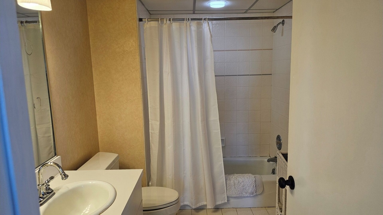 Photo of Bathroom in Diamond Beach
