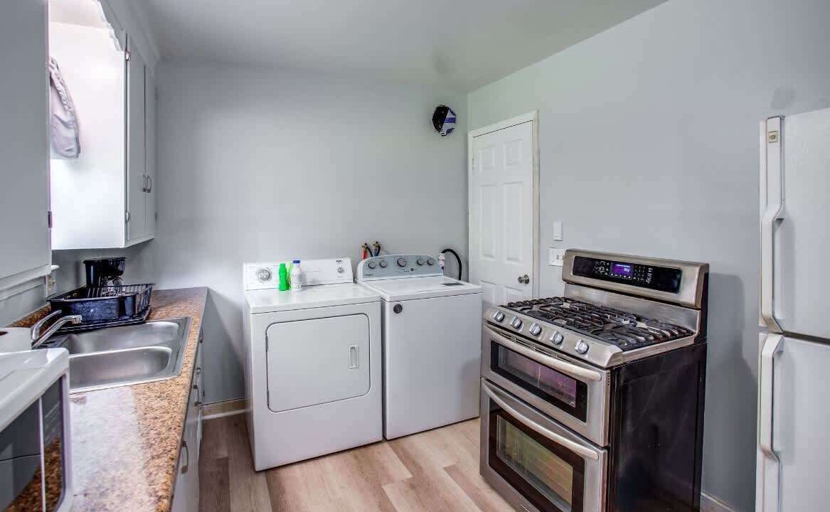 Photo of Kitchen in Gates-North Gates