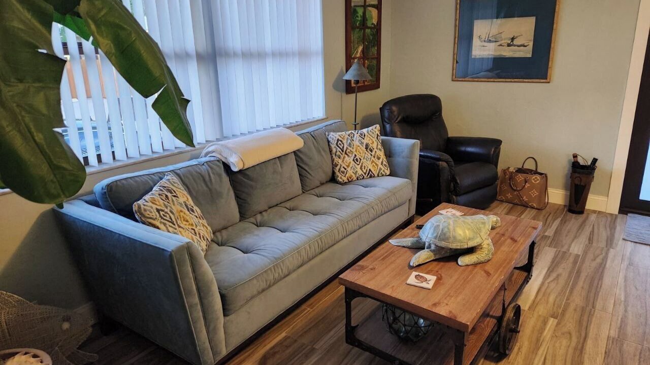 Photo of Livingroom in Hollywood