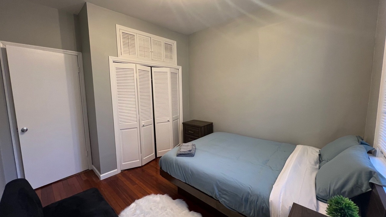 Photo of Bedroom in Weehawken