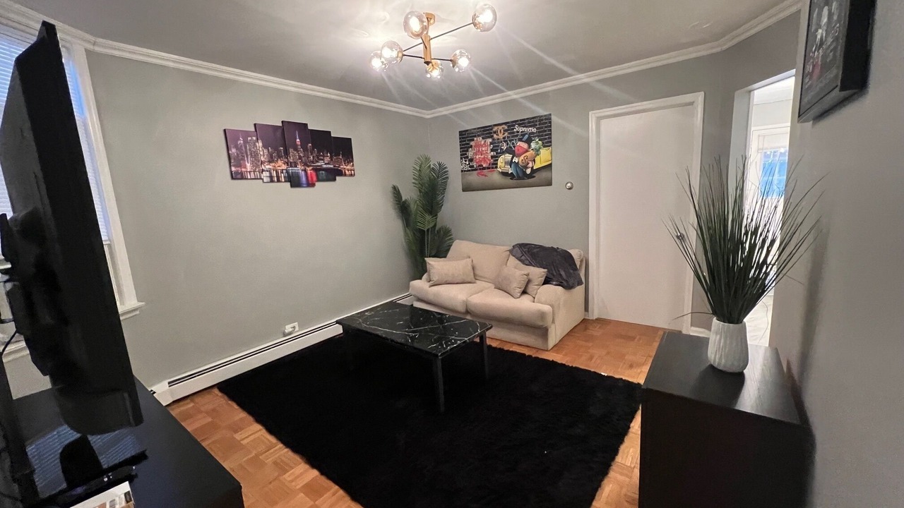 Photo of Livingroom in Weehawken