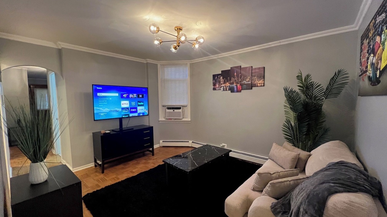 Photo of Livingroom in Weehawken