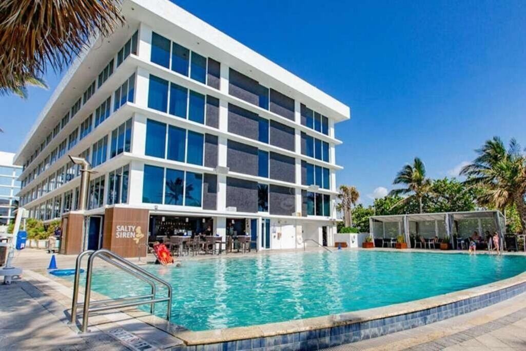 Photo of Outdoor in Bermuda Riviera