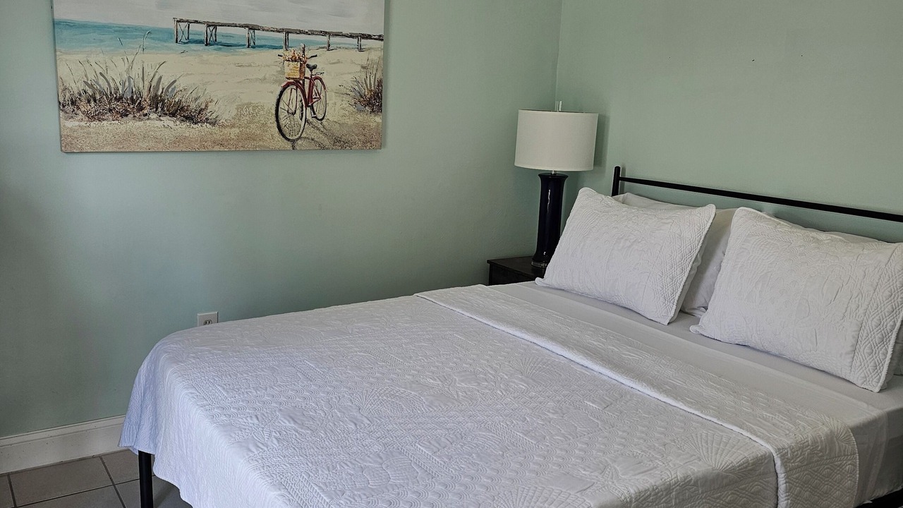 Photo of Bedroom in Sunrise
