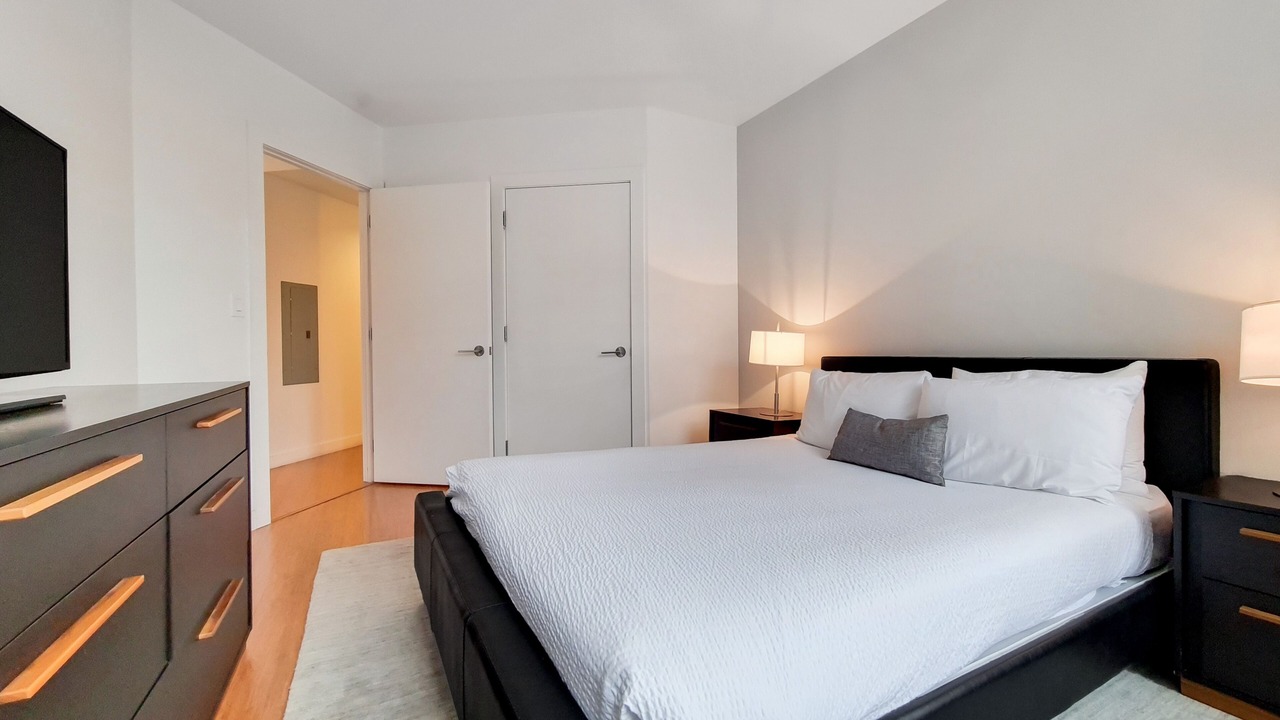 Photo of Bedroom in Chinatown