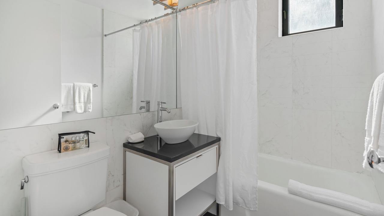 Photo of Bathroom in Gramercy