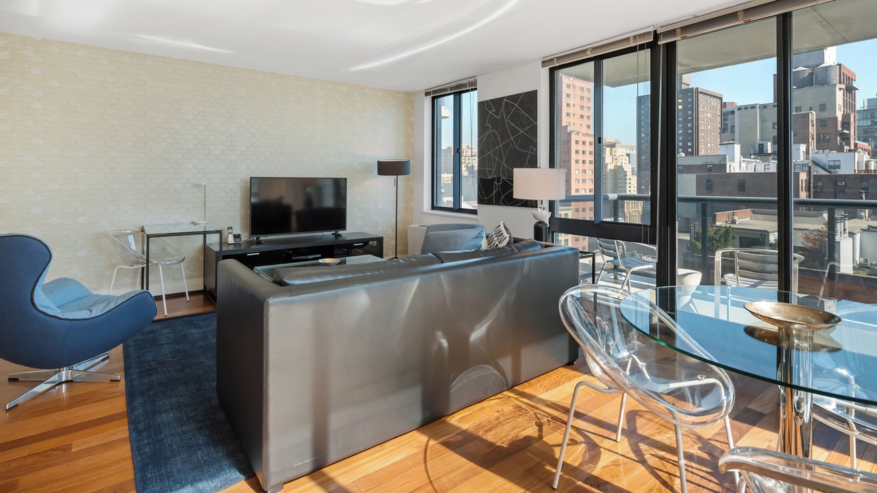 Photo of Livingroom in Gramercy