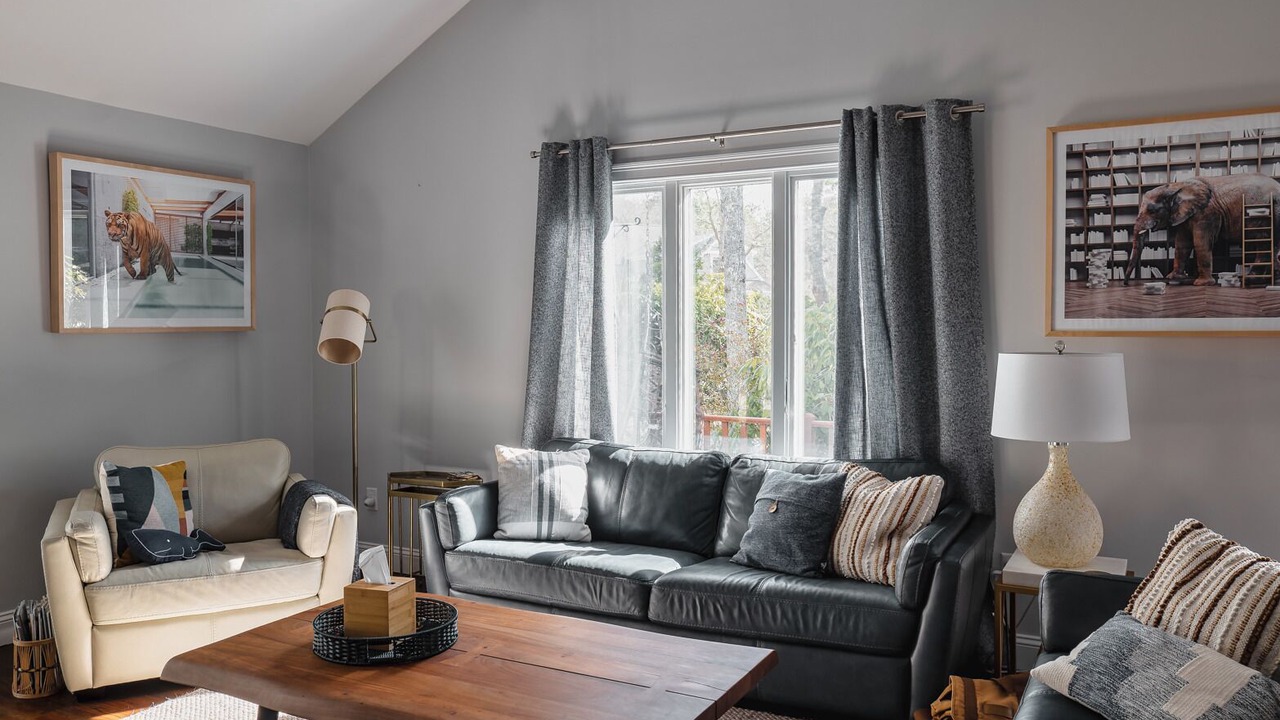 Photo of Livingroom in Mashpee