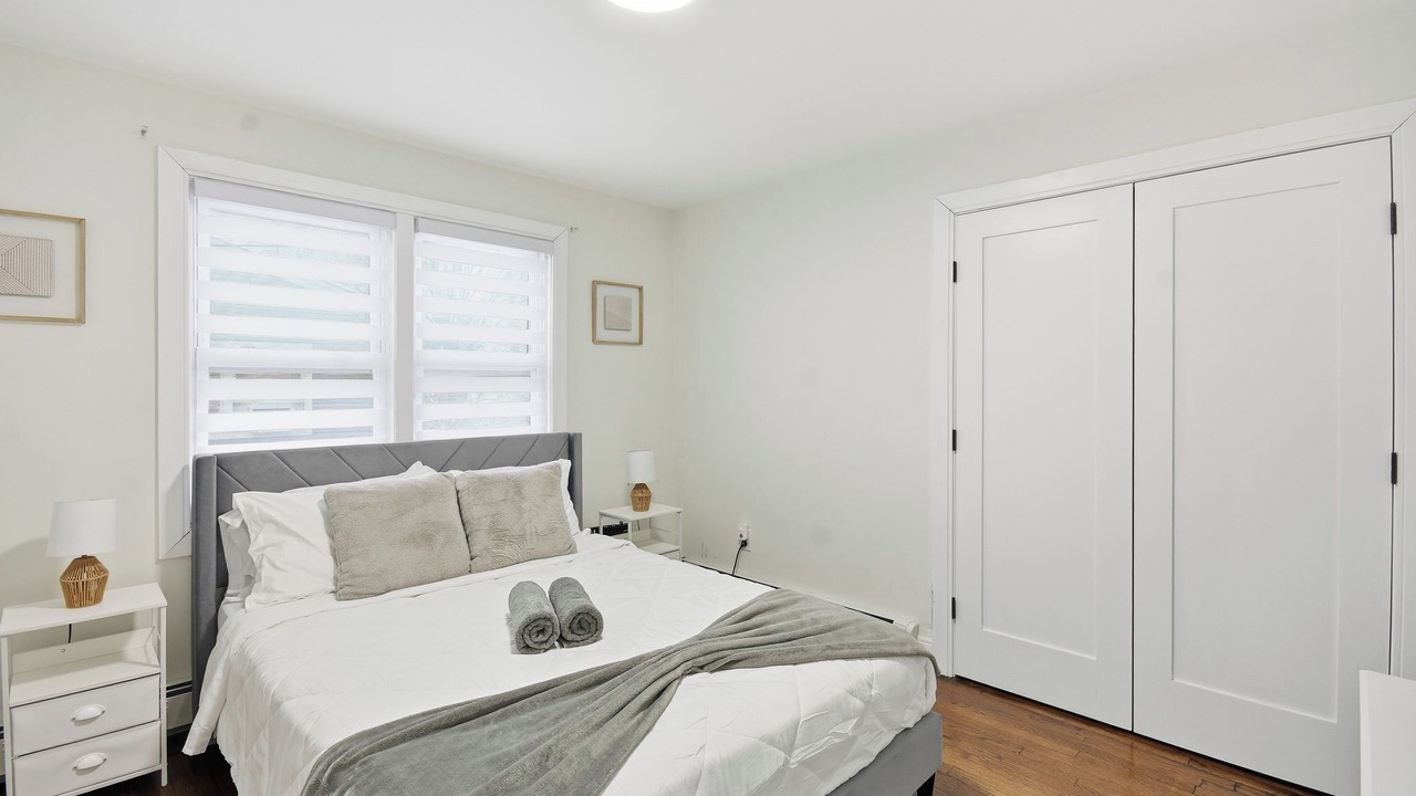 Photo of Bedroom in Hillside