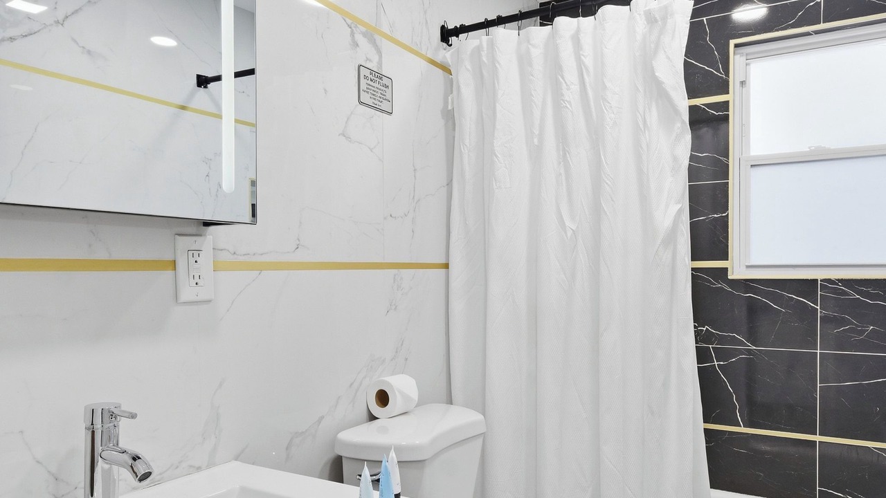 Photo of Bathroom in Hillside