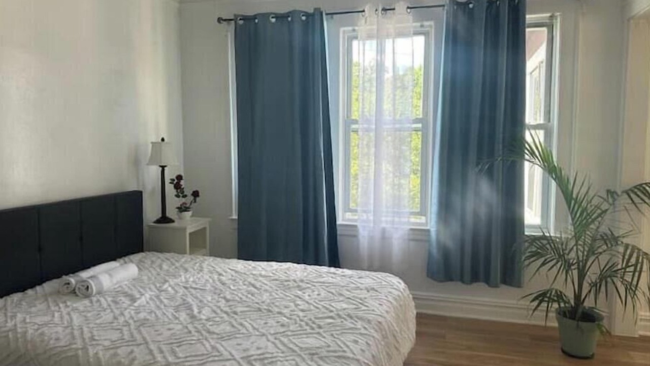 Photo of Bedroom in Lower Vailsburg