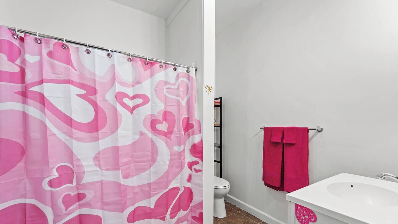 Photo of Bathroom in Edray