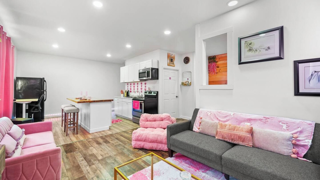 Photo of Livingroom in Edray