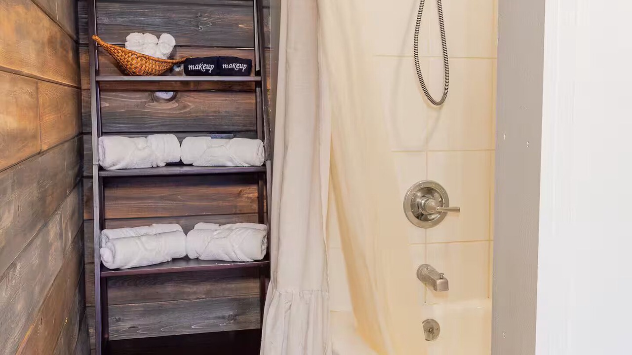 Photo of Bathroom in Mount Marion