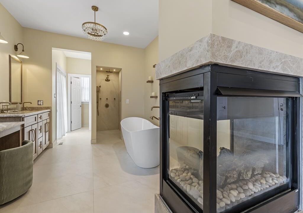 Photo of Bathroom in Admiral Estates