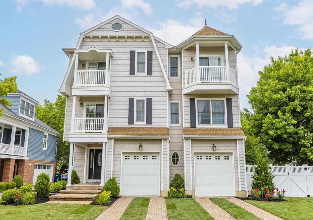 Photo of Outdoor in Admiral Estates