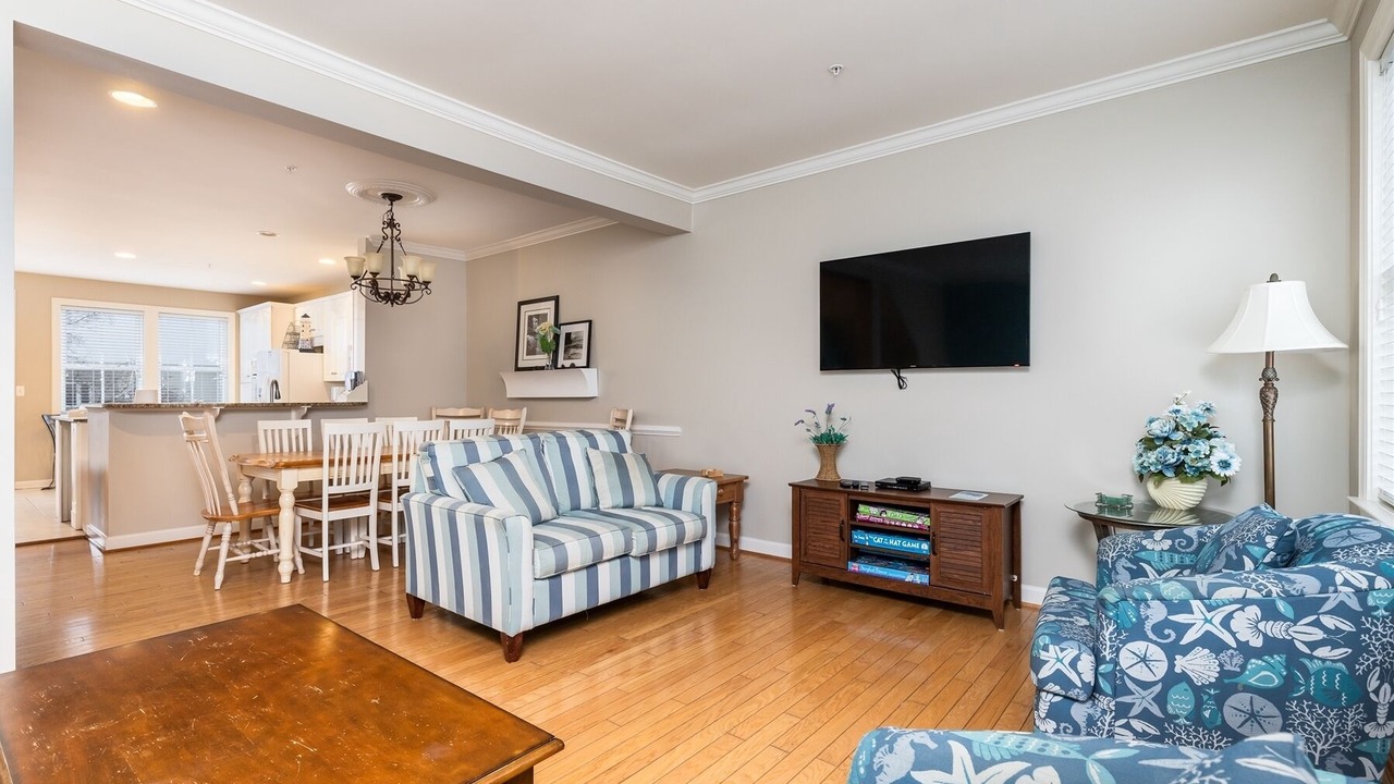 Photo of Bedroom in Sunset Island