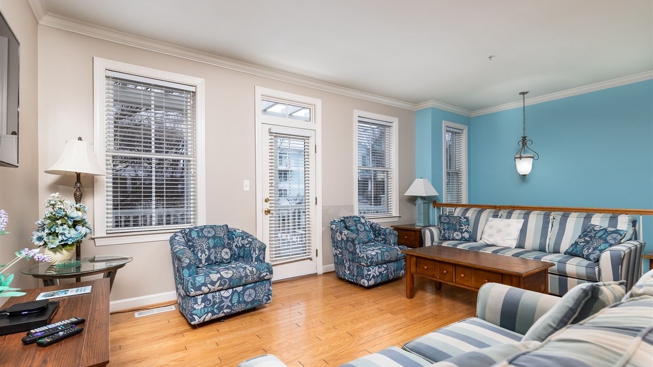 Photo of Bedroom in Sunset Island