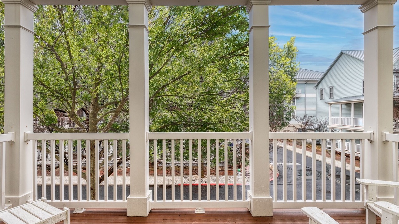 Photo of Patio Balcony in Sunset Island