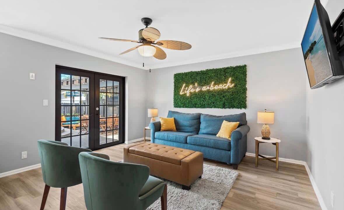 Photo of Bedroom in Dania Beach