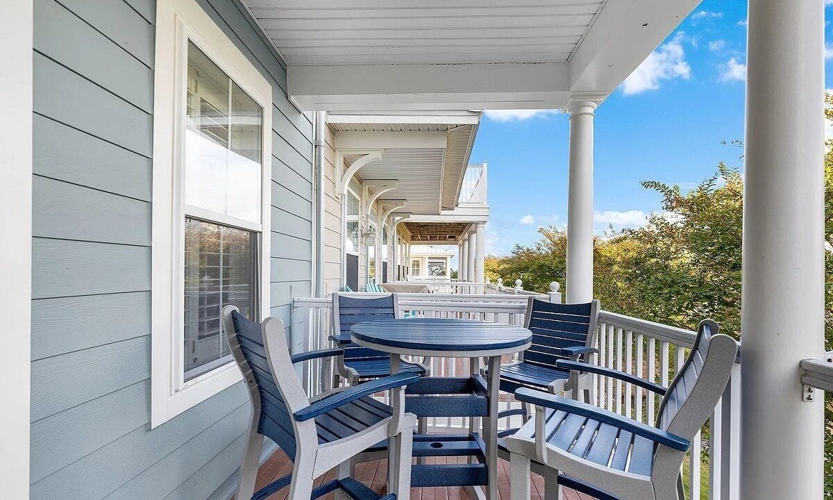Photo of Patio Balcony in Sunset Island