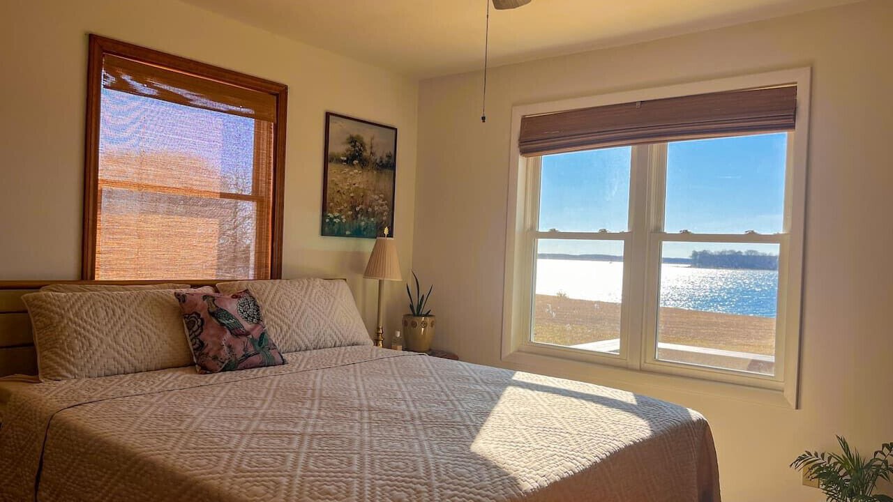 Photo of Bedroom in Valley Lee