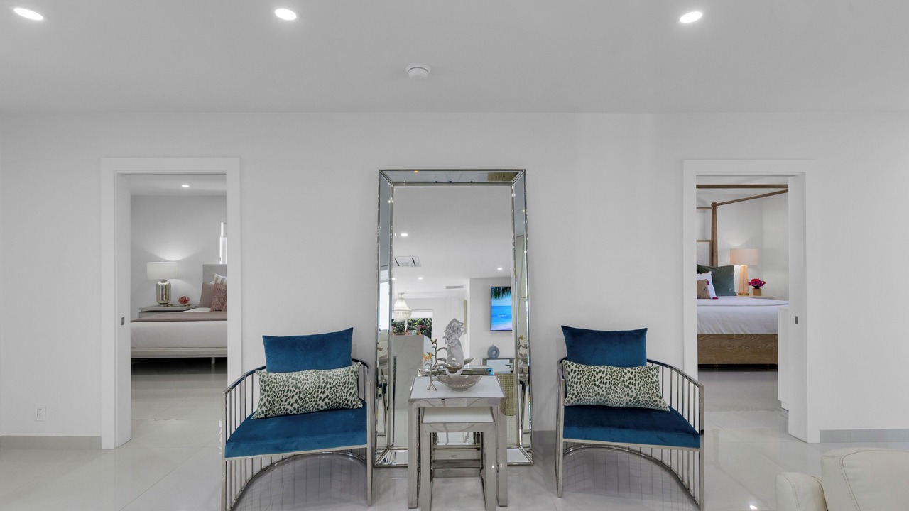 Photo of Bedroom in Lauderdale-by-the-Sea