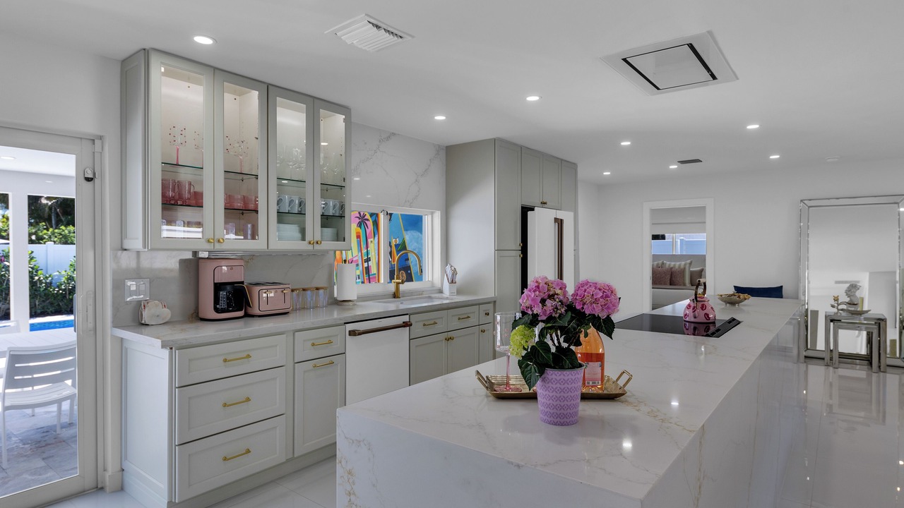 Photo of Kitchen in Lauderdale-by-the-Sea