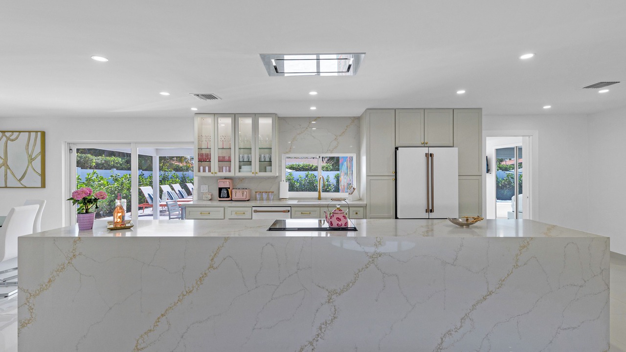 Photo of Kitchen in Lauderdale-by-the-Sea