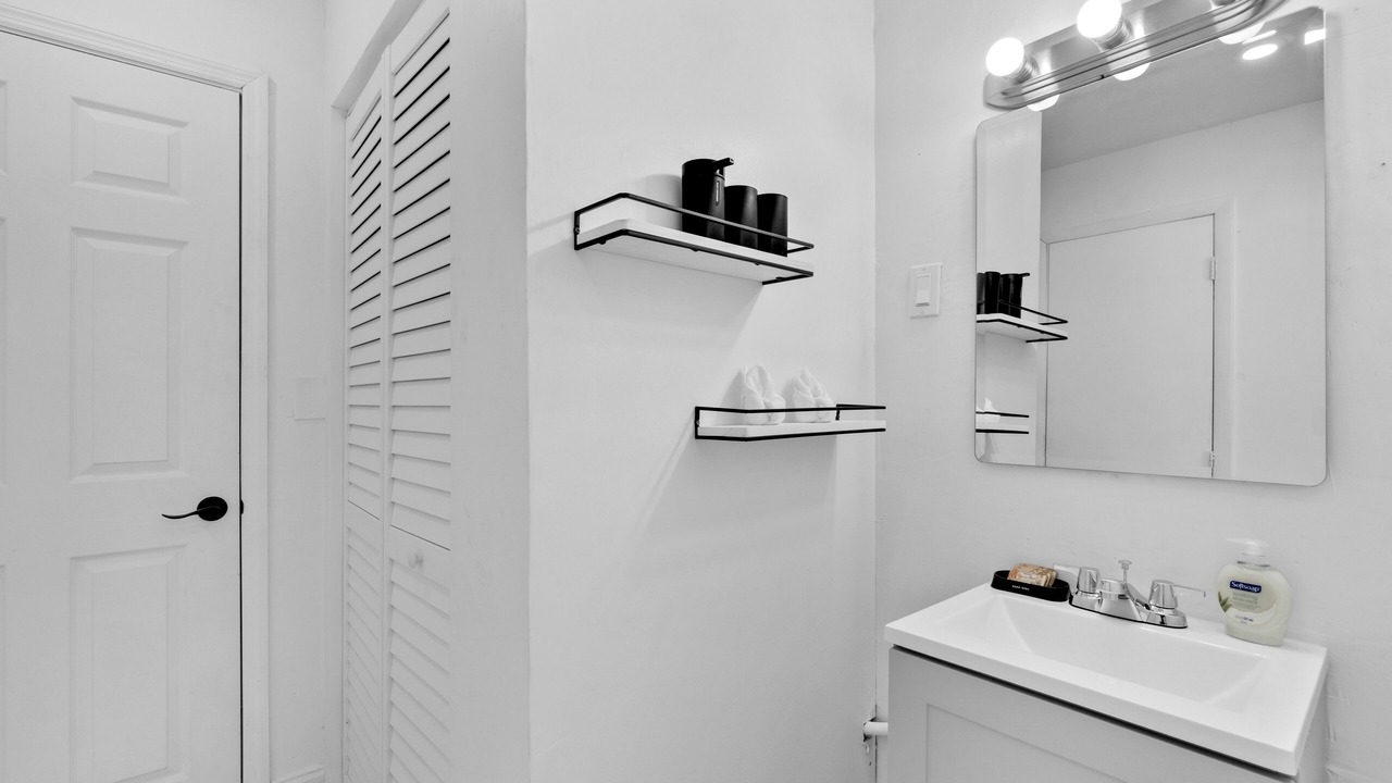 Photo of Bathroom in Boulevard Heights