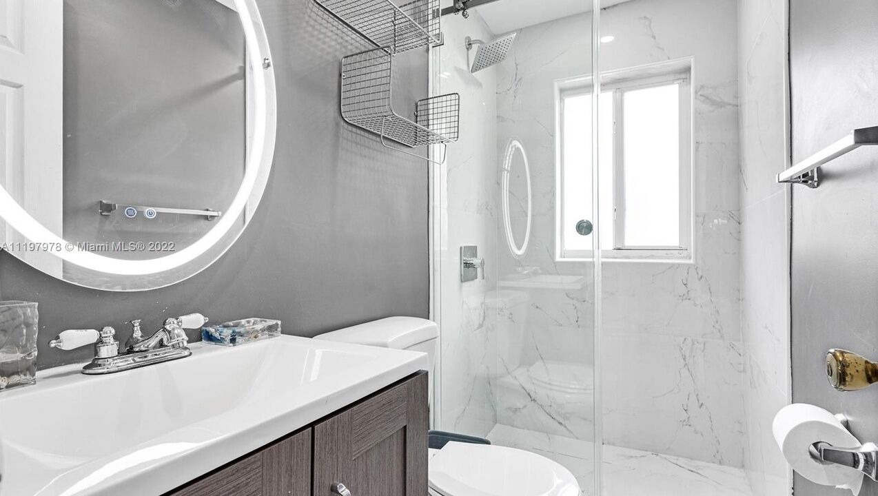 Photo of Bathroom in Highland Garden