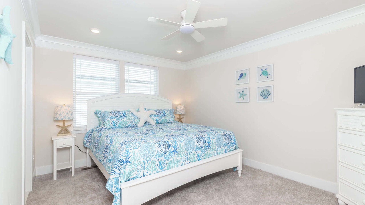 Photo of Bedroom in Caine Woods