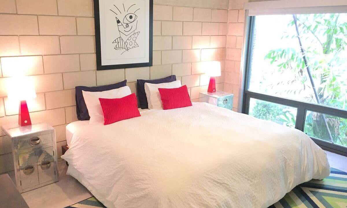 Photo of Bedroom in Hendricks and Venice Isles