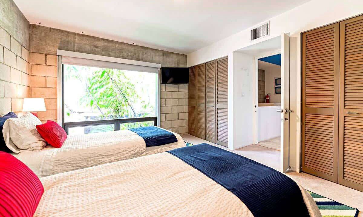 Photo of Bedroom in Hendricks and Venice Isles