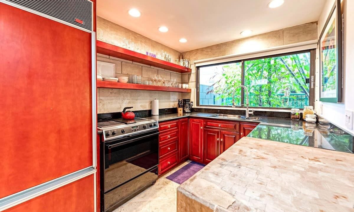 Photo of Kitchen in Hendricks and Venice Isles