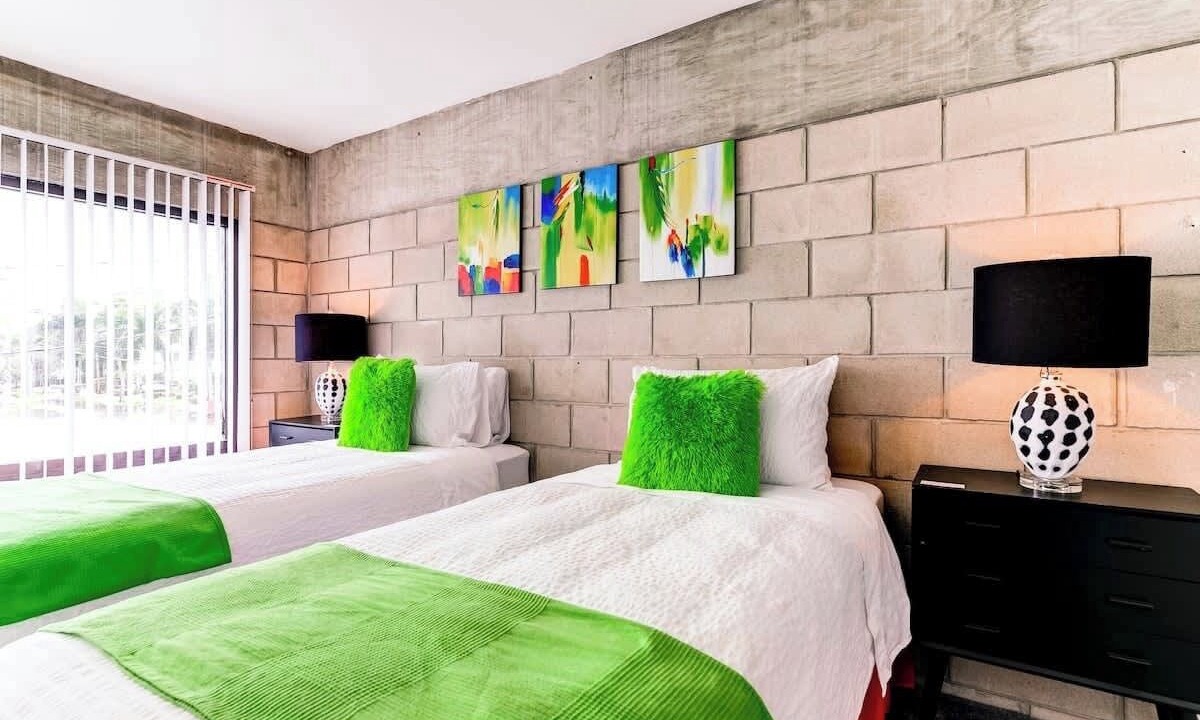 Photo of Bedroom in Hendricks and Venice Isles