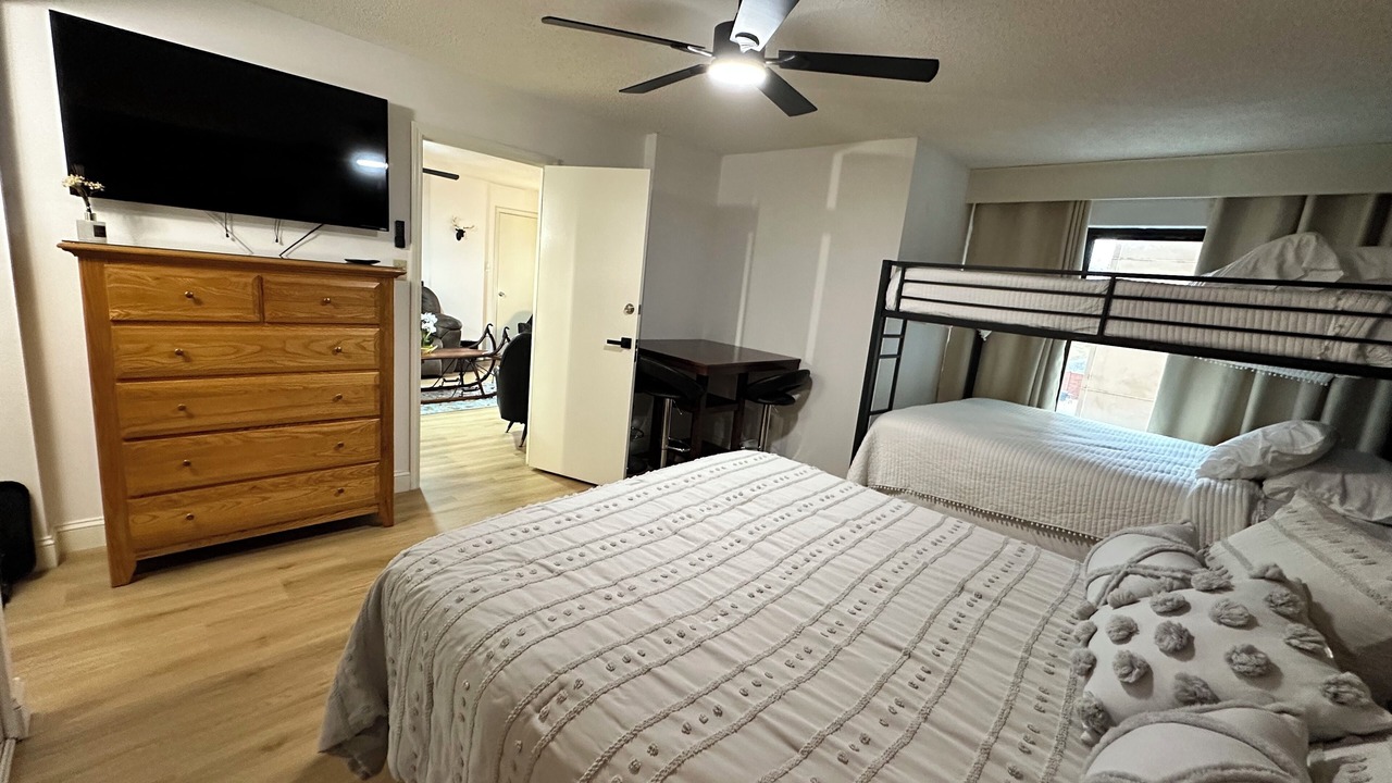 Photo of Bedroom in Snowshoe
