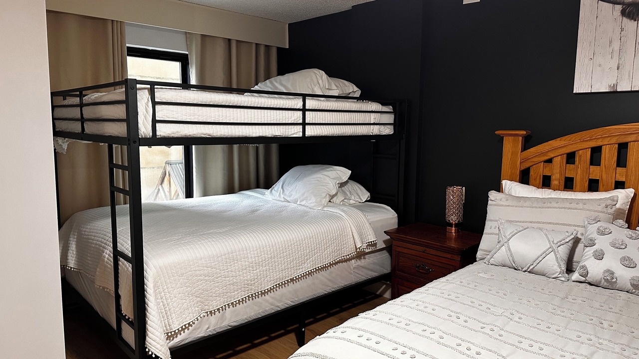 Photo of Bedroom in Snowshoe