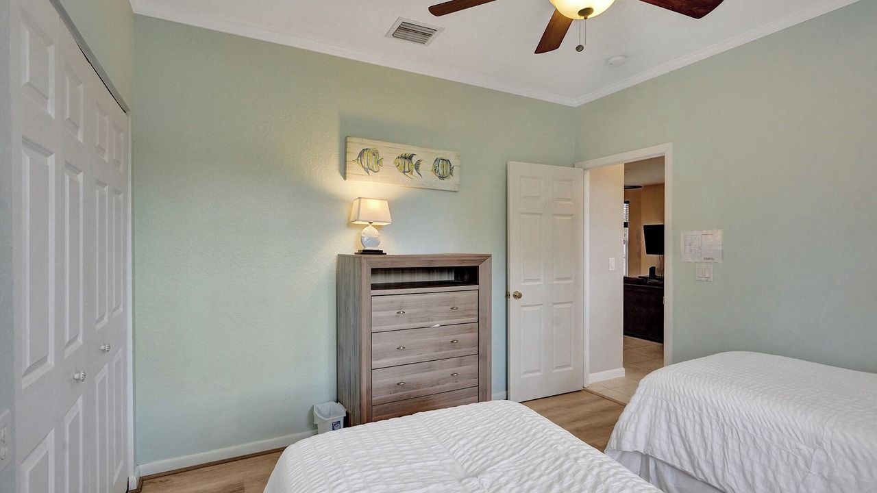 Photo of Bedroom in River Oaks