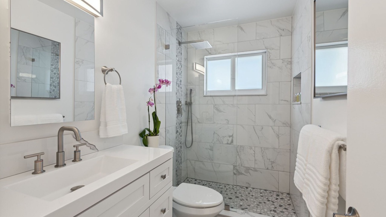 Photo of Bathroom in Croissant Park