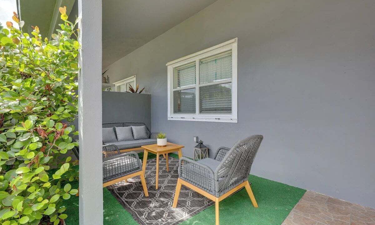 Photo of Patio Balcony in Royal Poinciana