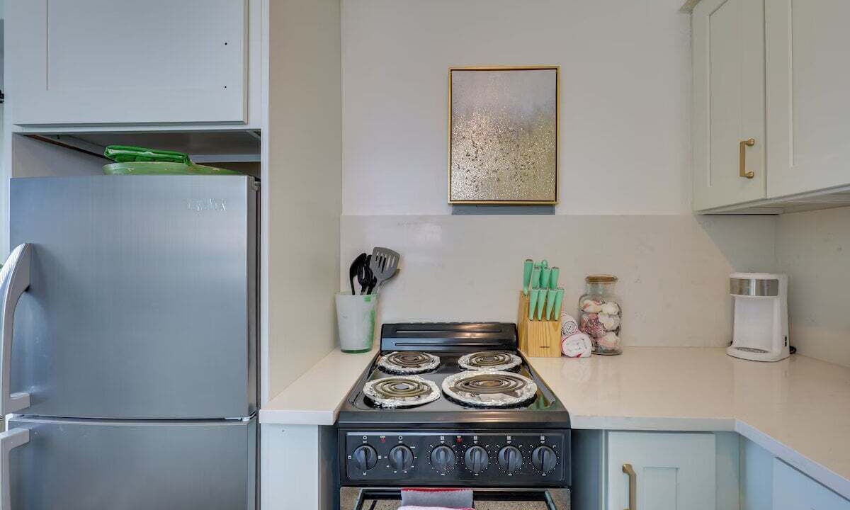 Photo of Kitchen in Royal Poinciana